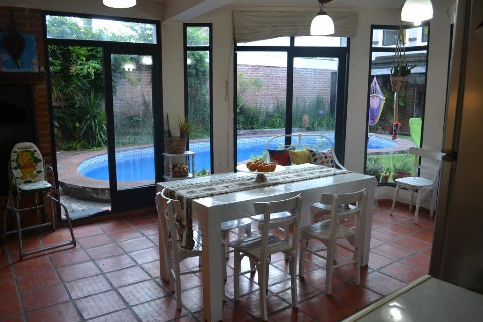 غرفة طعام صورة