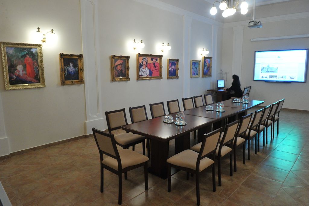 غرفة الاجتماعات