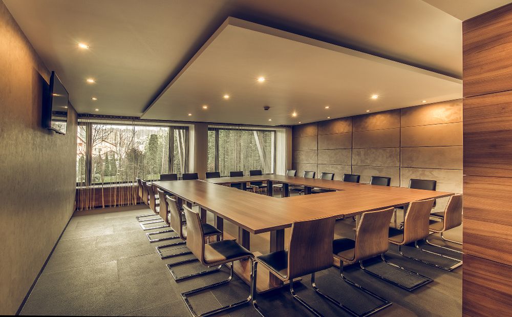 غرفة الاجتماعات