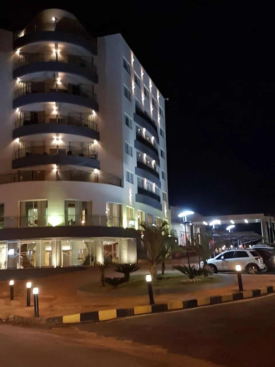 مبنى