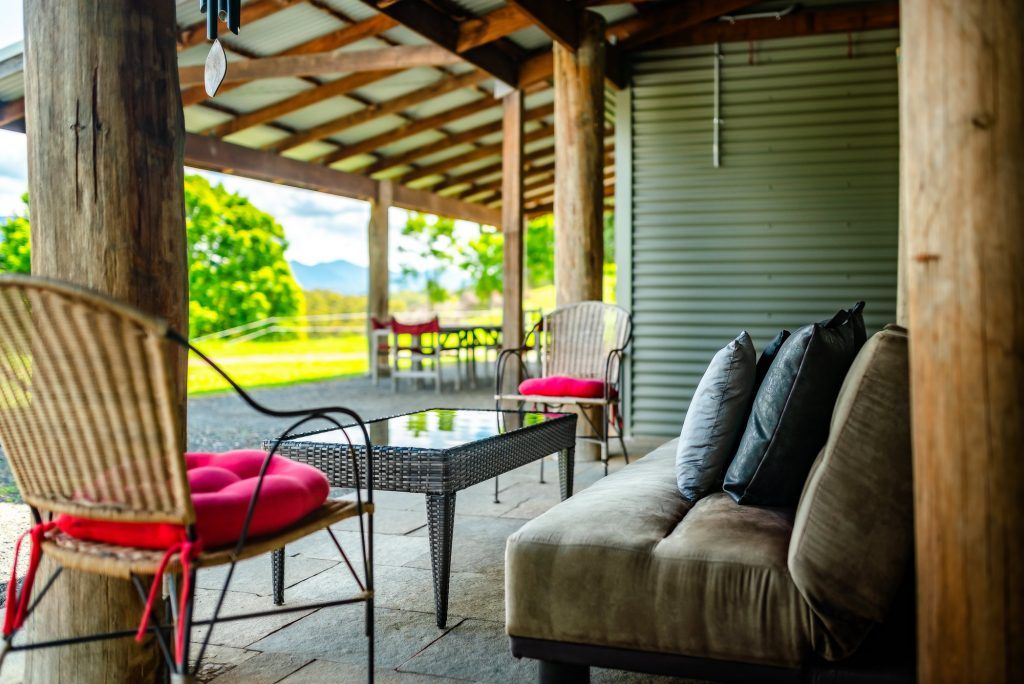 شرفة مرصوفة