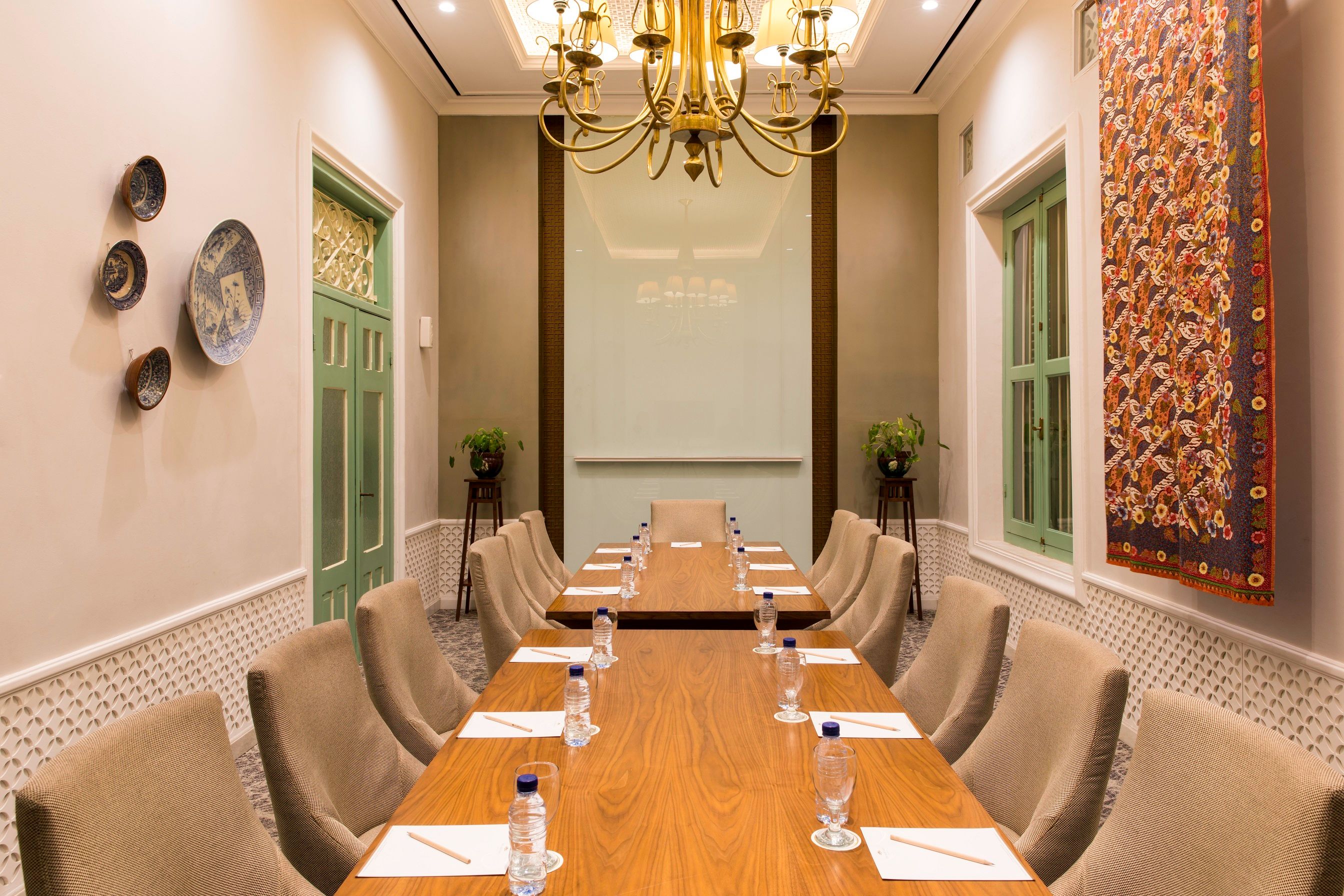 غرفة الاجتماعات