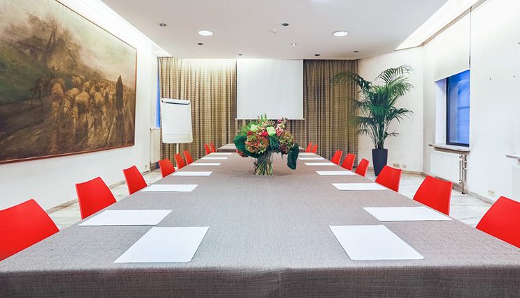 غرفة الاجتماعات