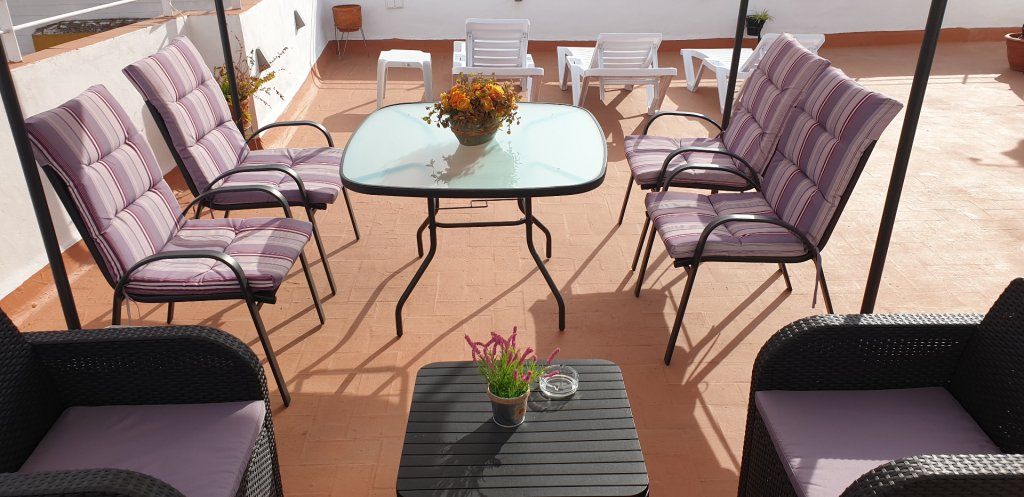 شرفة مرصوفة صورة