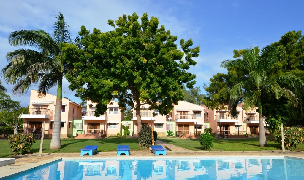 حوض السباحة صورة