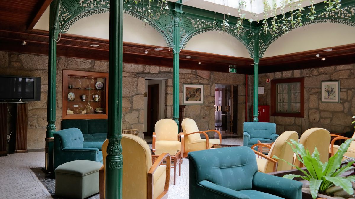 شرفة مرصوفة