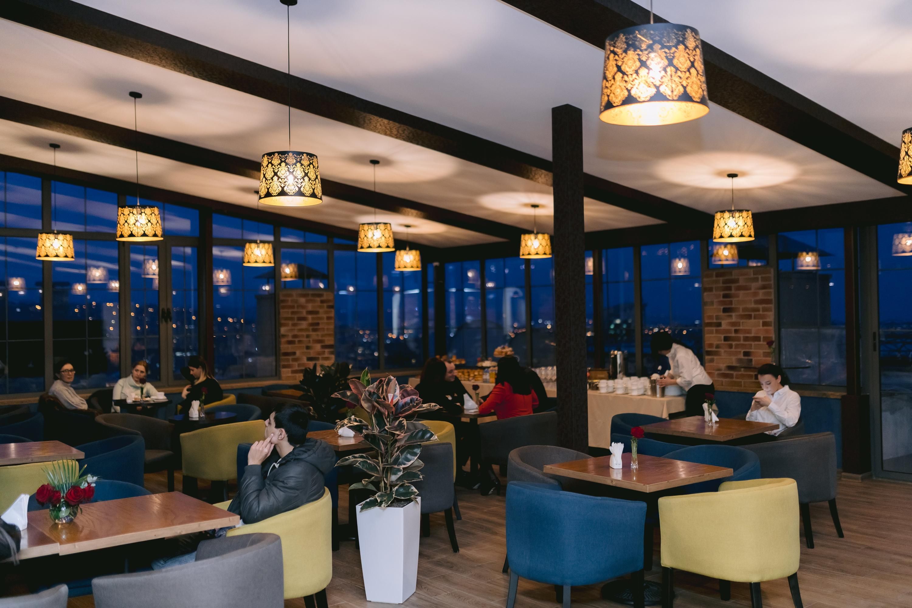 غرفة طعام صورة