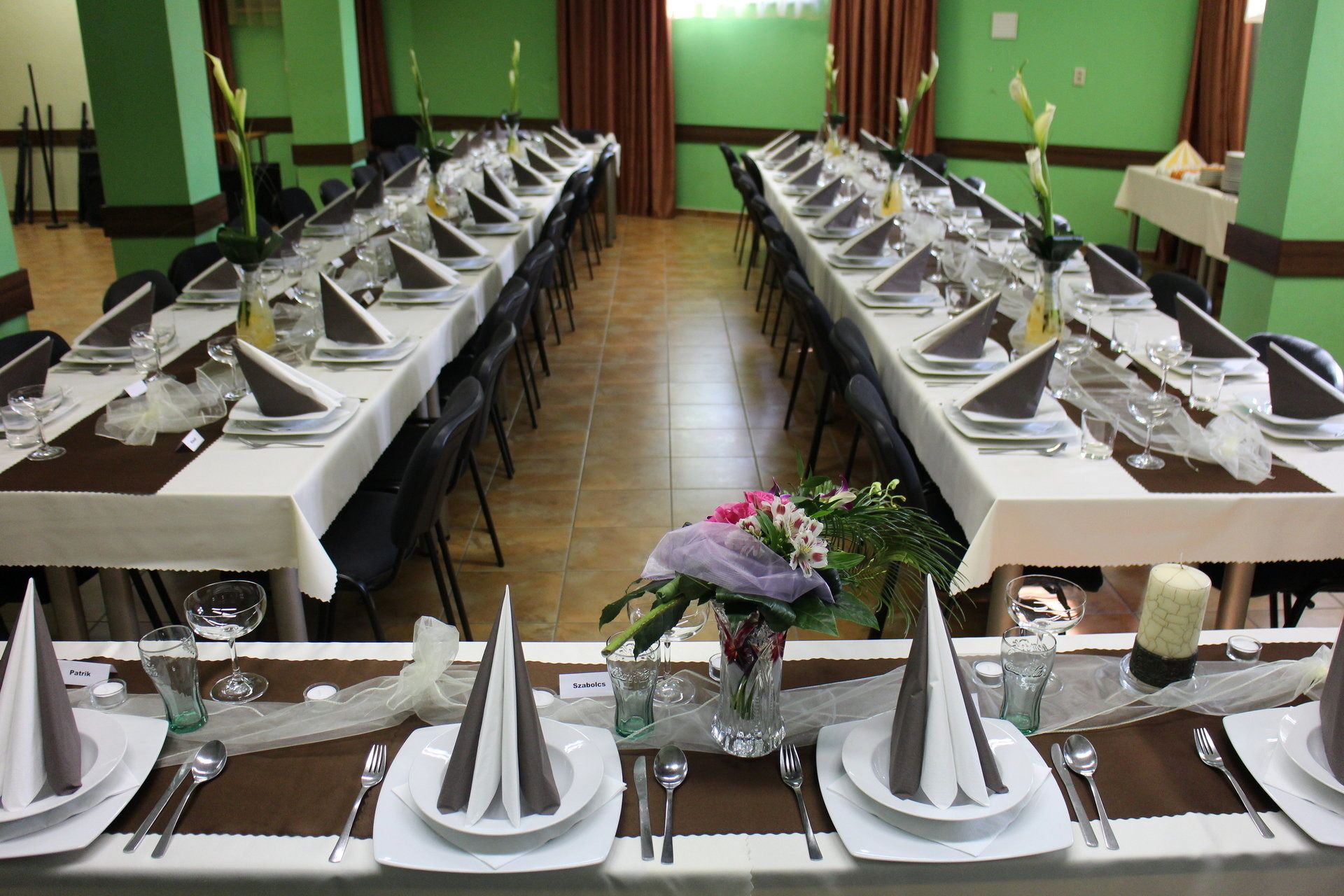 قاعة الولائم