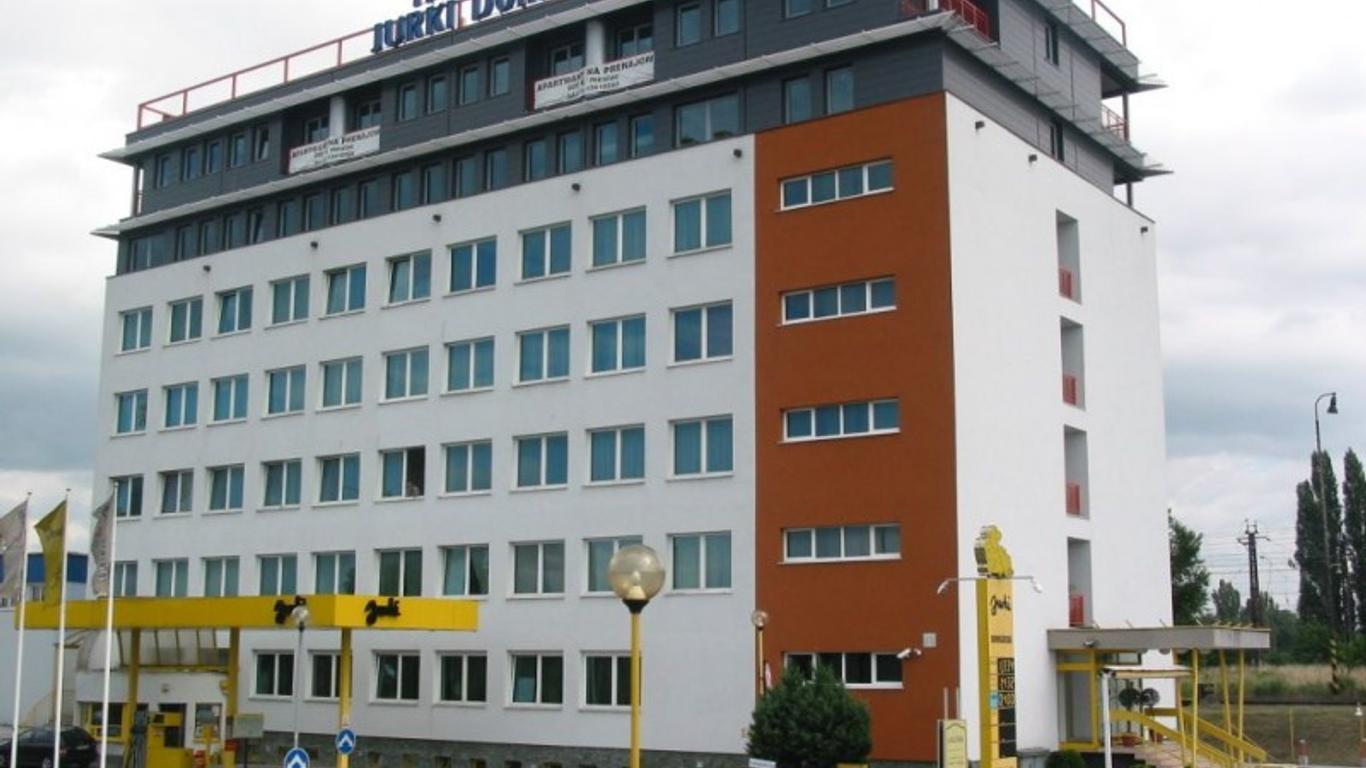 Hotel Jurki Dom