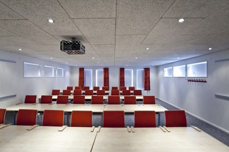 غرفة الاجتماعات