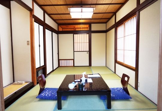 غرفة طعام صورة