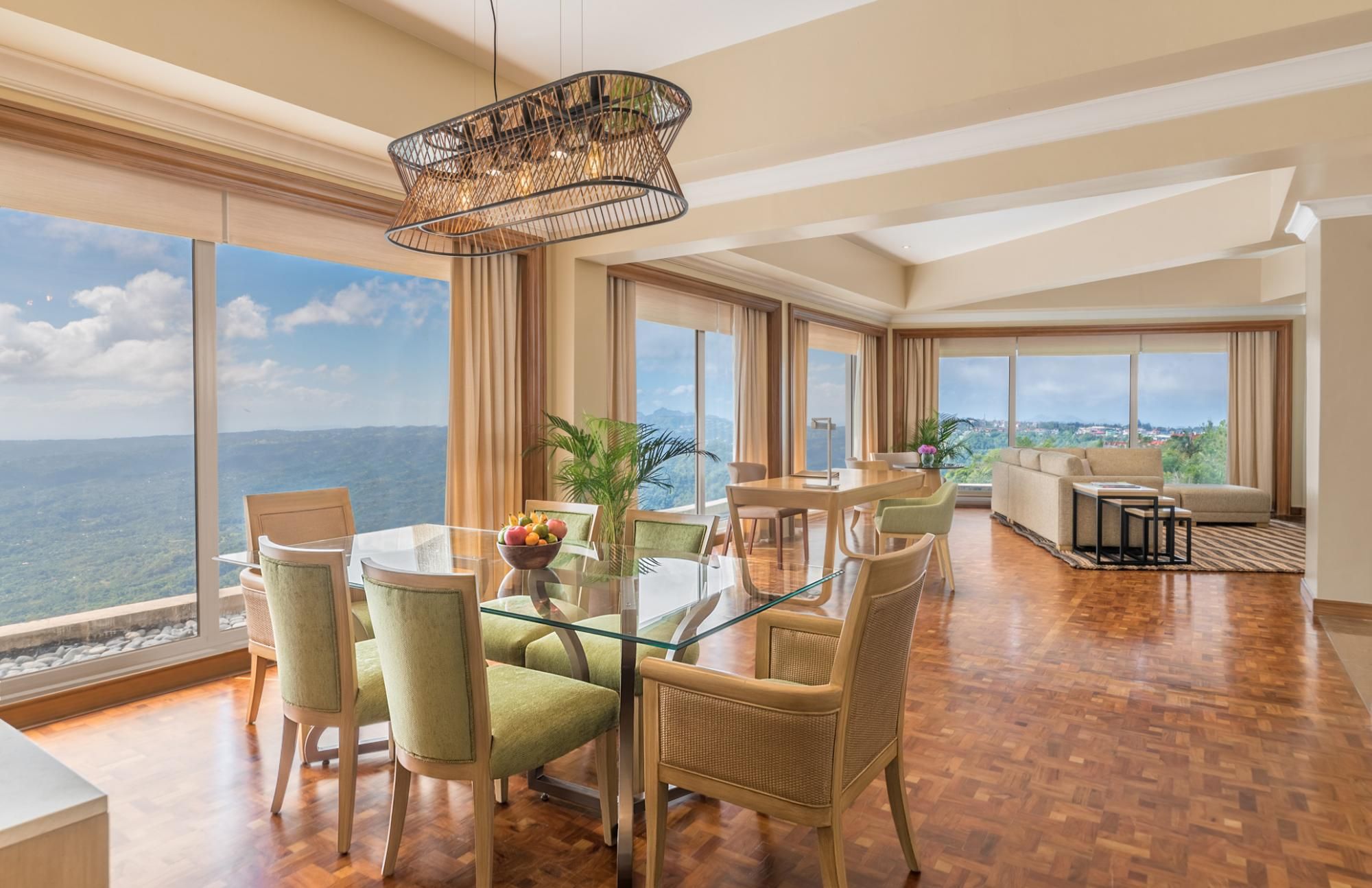 غرفة طعام صورة