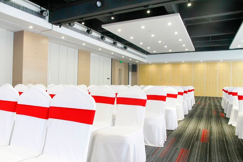 غرفة الاجتماعات