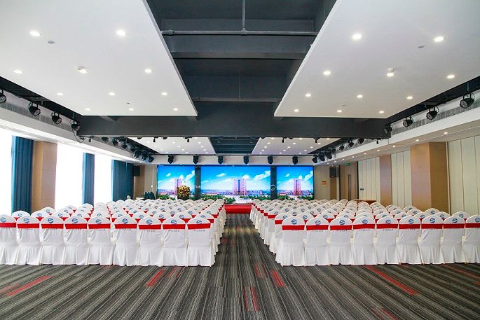 غرفة الاجتماعات