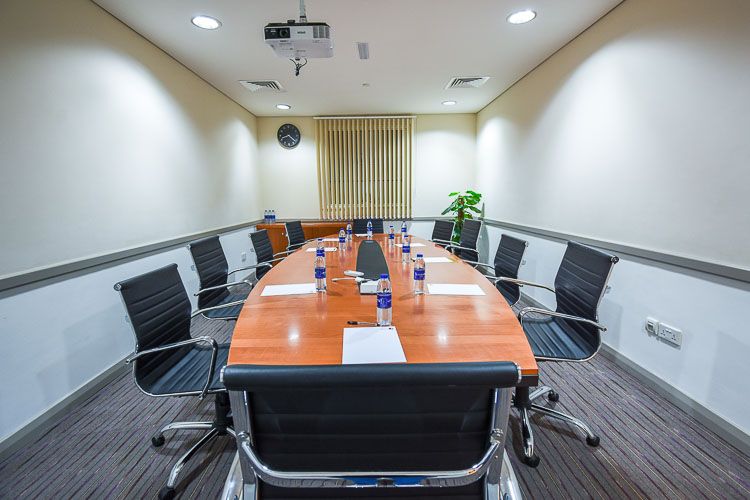 غرفة الاجتماعات