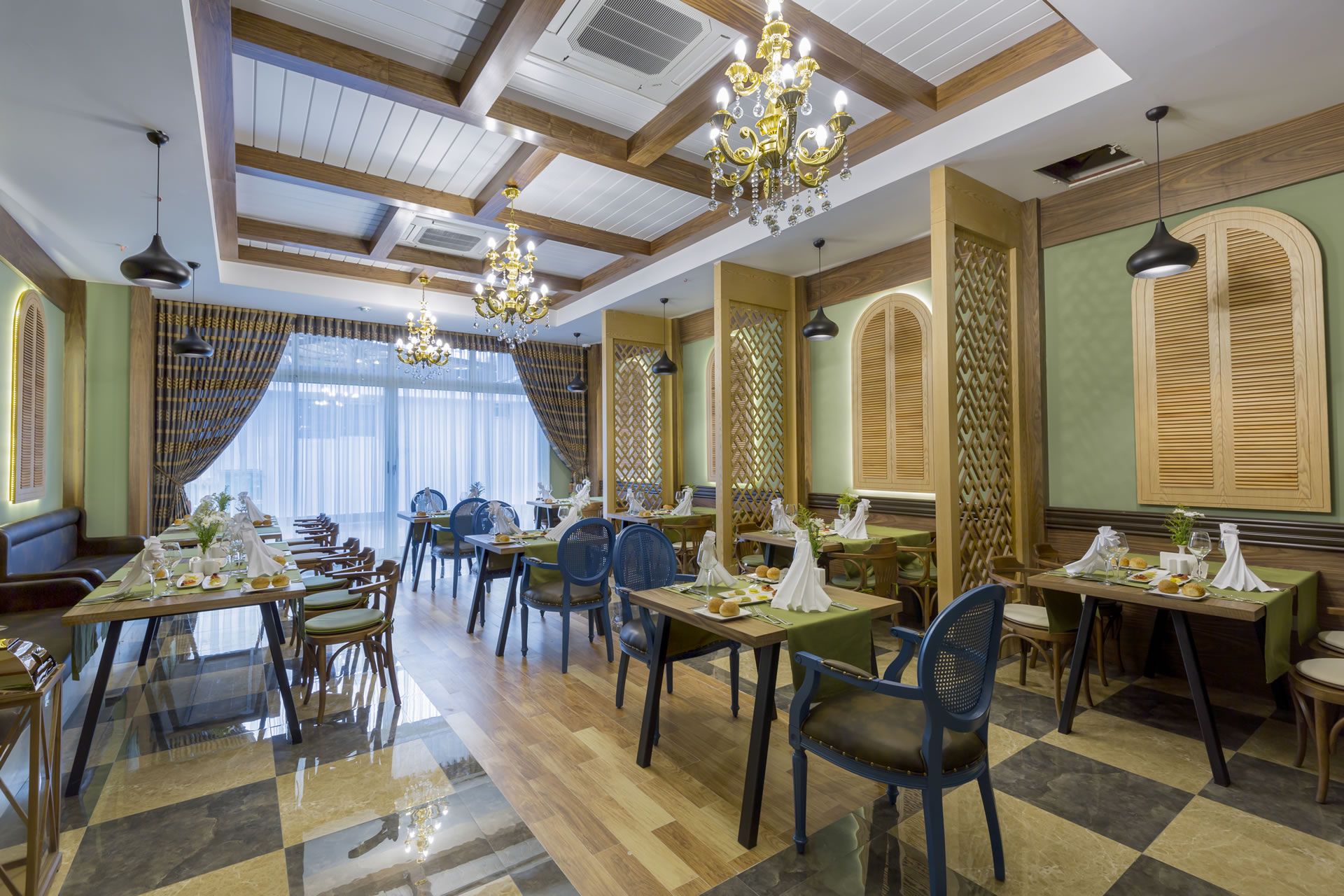 مطعم