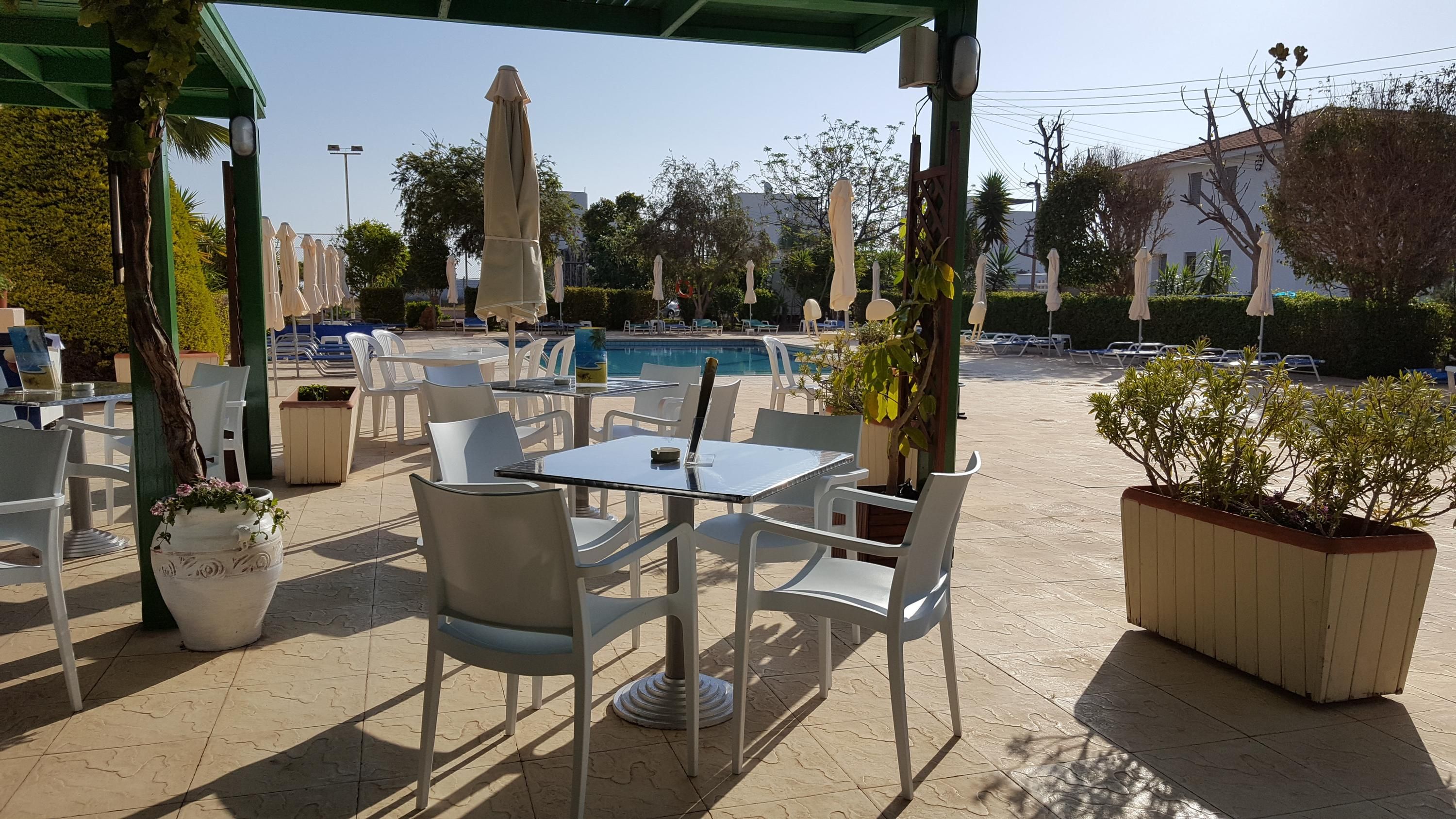 شرفة مرصوفة