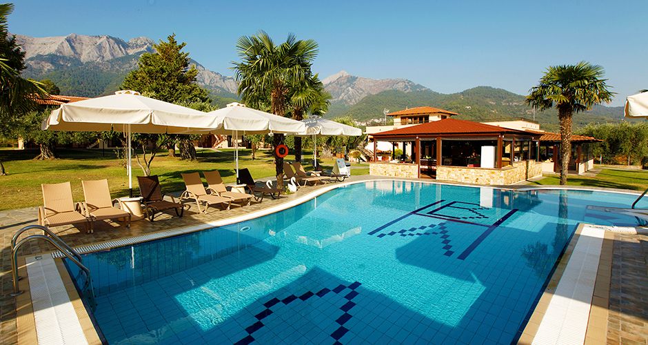 حوض السباحة صورة