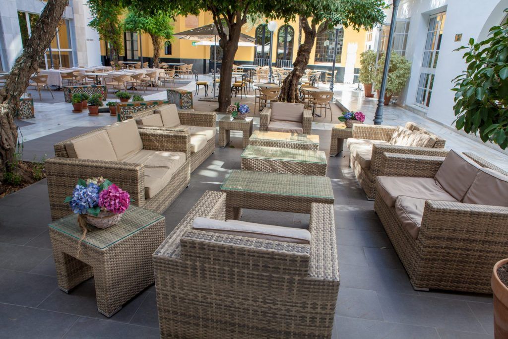 شرفة مرصوفة صورة