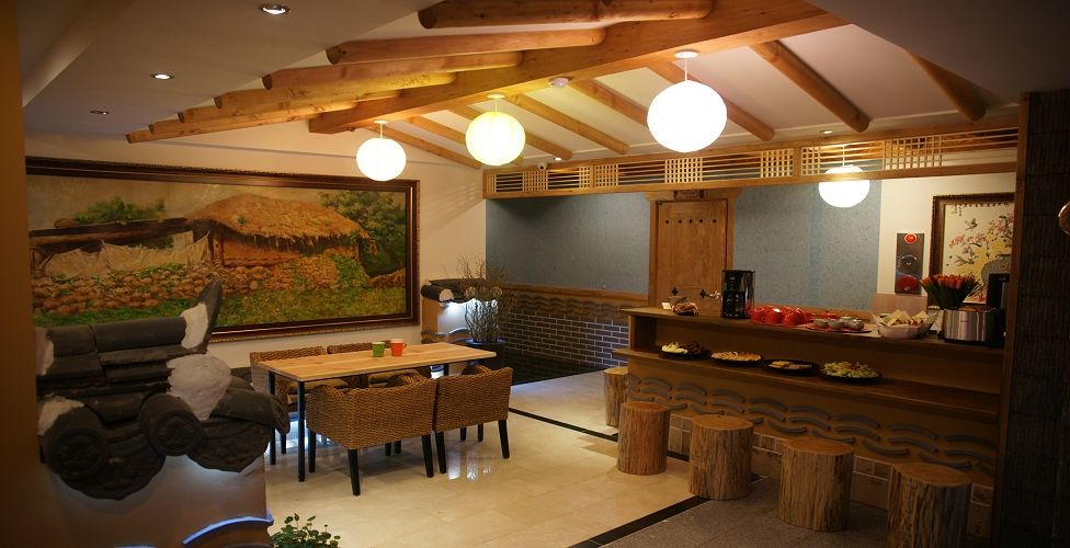 غرفة طعام صورة