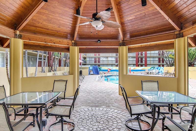 شرفة مرصوفة