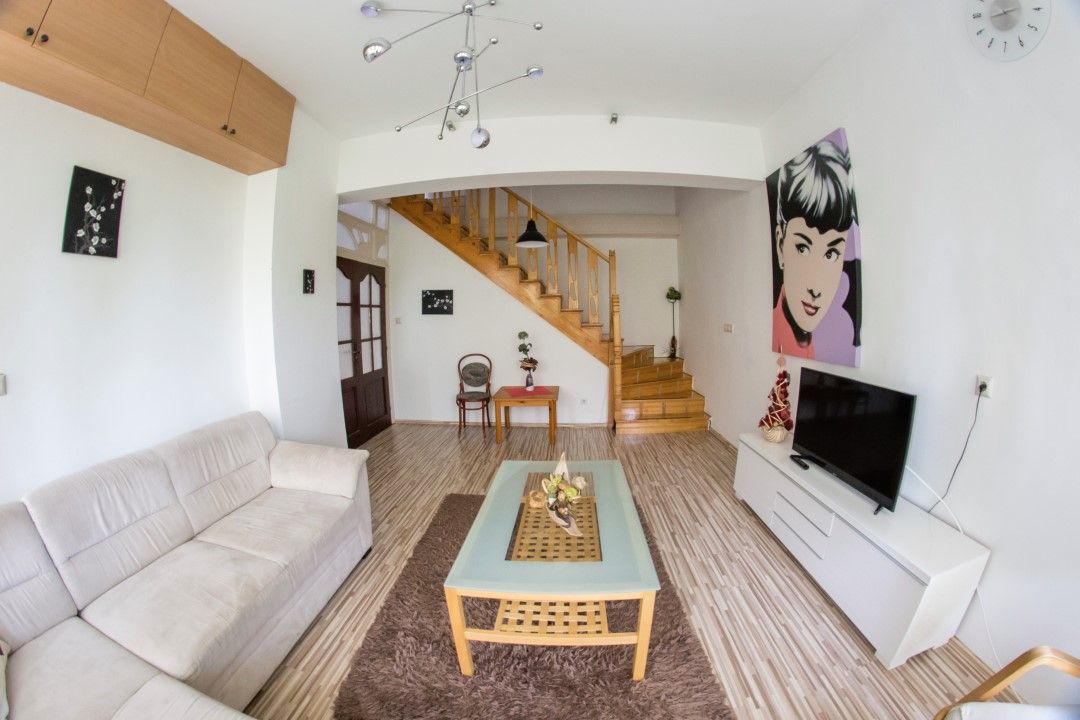 غرفة معيشة صورة