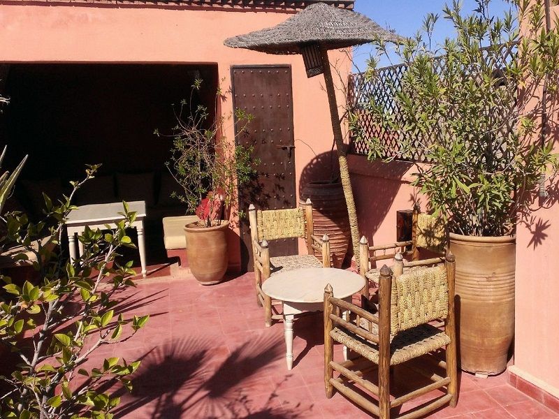 شرفة مرصوفة