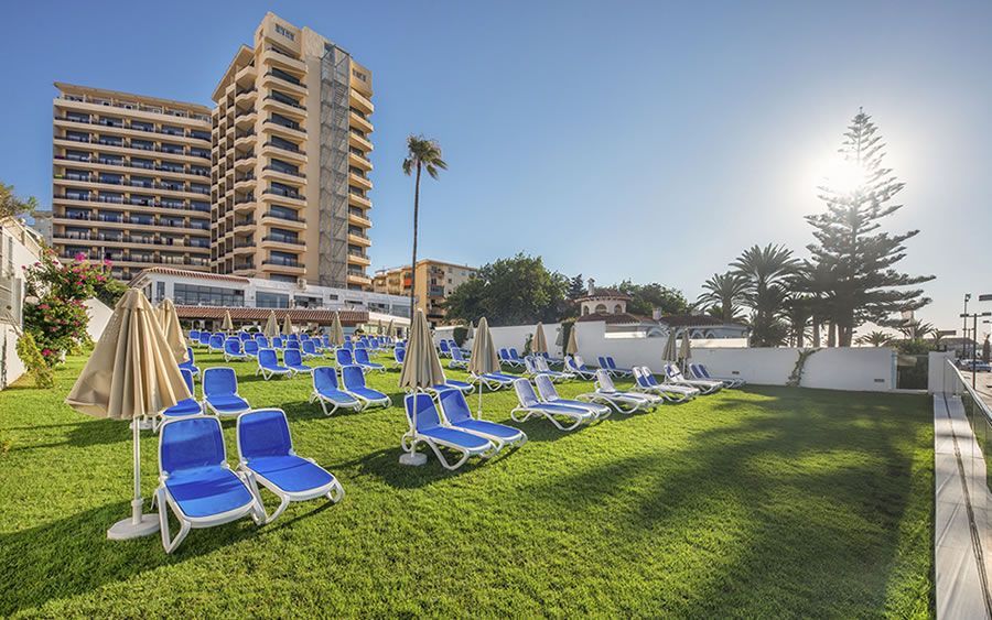 شرفة مرصوفة