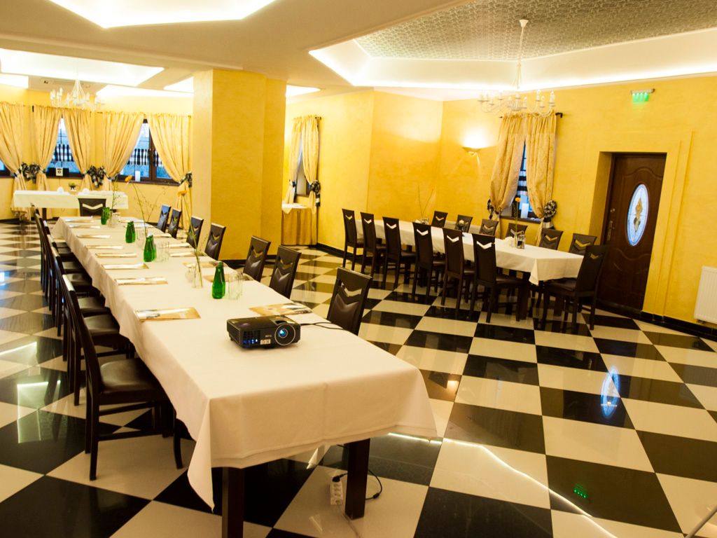 غرفة الاجتماعات