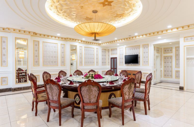 مطعم